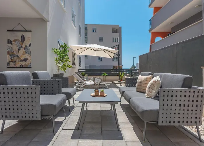 Luxury Apartment Smile-Sea View